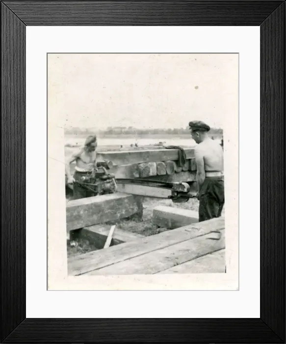 Framed Print : British Army Royal Engineers building The Freeman Bridge Framed Print : British Army Royal Engineers building The Freeman Bridge