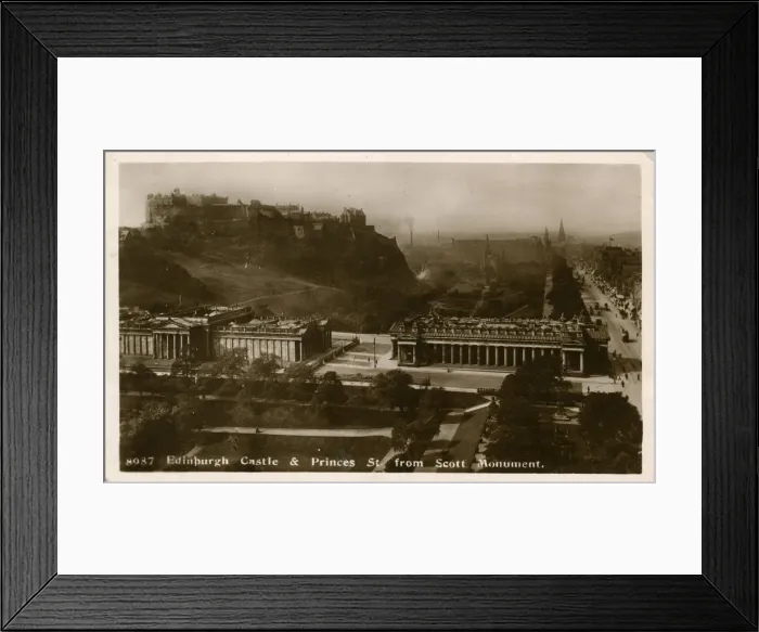 Framed Print : Castle and Princes Street Framed Print : Castle and Princes Street