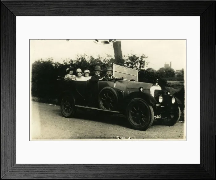 Framed Print : Bullnose Morris Vintage Car Framed Print : Bullnose Morris Vintage Car