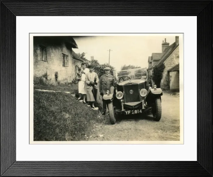 Framed Print : Vintage Car (awaiting identification) Framed Print : Vintage Car (awaiting identification)