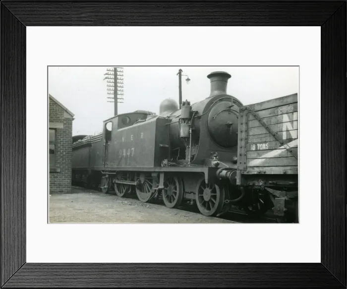 Framed Print : 442T Steam Locomotive LNER 9447 Framed Print : 442T Steam Locomotive LNER 9447