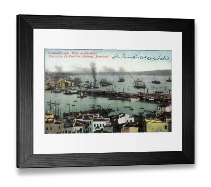 Framed Print : The Galata Bridge and entrance to the Golden Horn - Istanbul, Turkey Framed Print : The Galata Bridge and entrance to the Golden Horn - Istanbul, Turkey