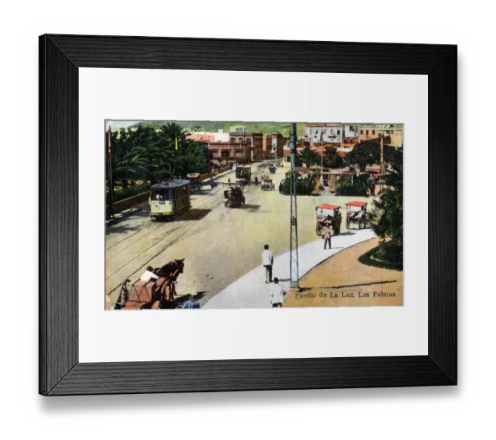 Framed Print : Port of Las Palmas (Puerto de la Luz), Gran Canaria, Canary Islands, Spain Framed Print : Port of Las Palmas (Puerto de la Luz), Gran Canaria, Canary Islands, Spain