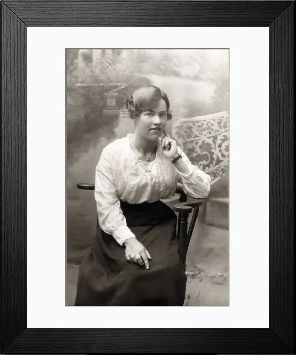 Framed Print : Young woman from Kibworth, Leicestershire Framed Print : Young woman from Kibworth, Leicestershire