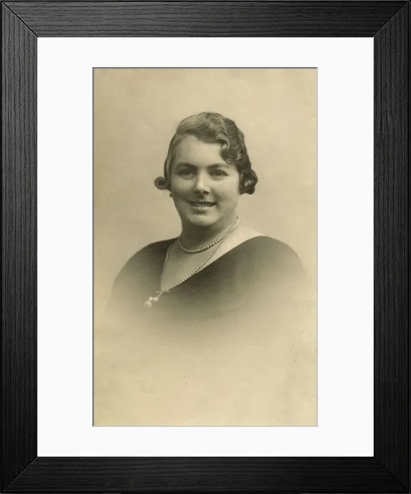 Framed Print : Portrait of a smiling woman from Hull Framed Print : Portrait of a smiling woman from Hull