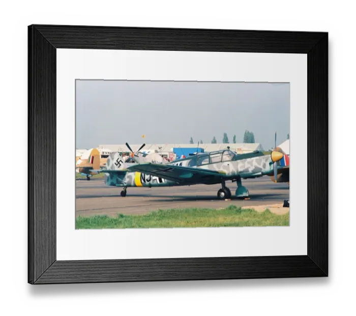 Framed Print : Pingouin at North Weald Framed Print : Pingouin at North Weald