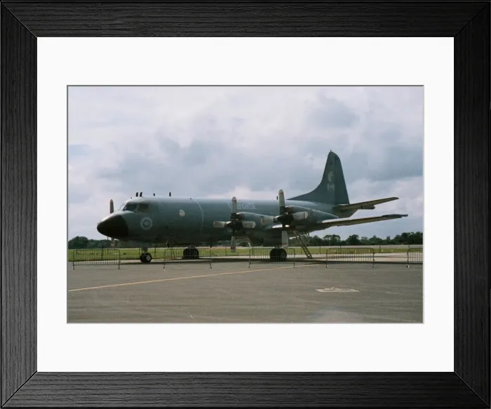 Framed Print : Aurora at Fairford Framed Print : Aurora at Fairford