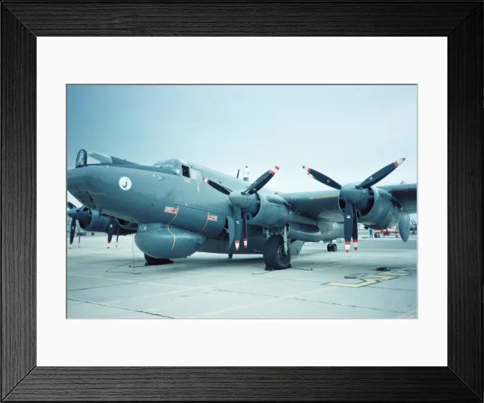 Framed Print : Avro Shackleton AEW. 2 at RAF Gibraltar Framed Print : Avro Shackleton AEW. 2 at RAF Gibraltar