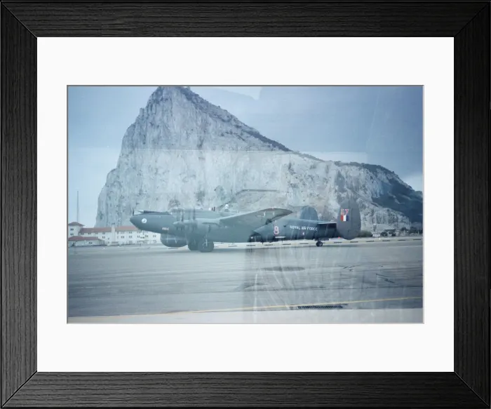 Framed Print : Avro Shackleton AEW. 2 at RAF Gibraltar Framed Print : Avro Shackleton AEW. 2 at RAF Gibraltar