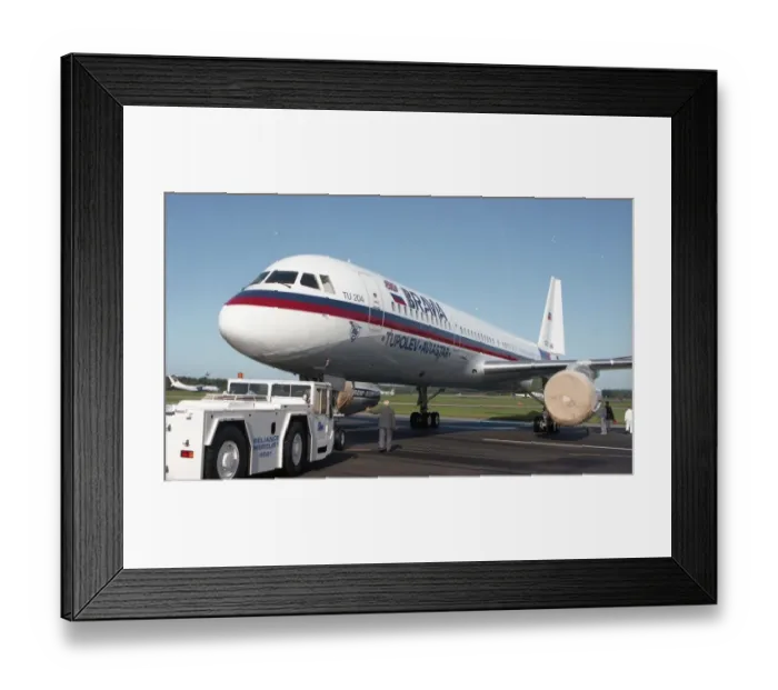 Framed Print : Farnborough 92 - Tu-204 - CCCP-64006 Framed Print : Farnborough 92 - Tu-204 - CCCP-64006