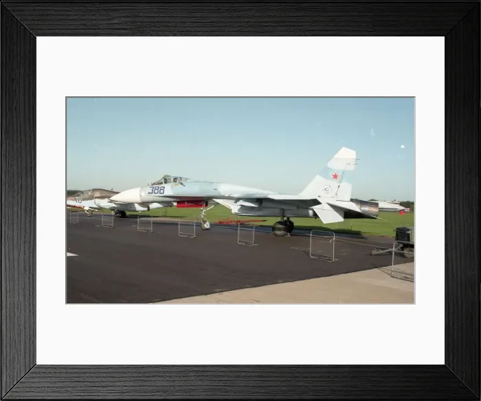 Framed Print : Farnborough 92 - Su-27UB Blue 389 Framed Print : Farnborough 92 - Su-27UB Blue 389