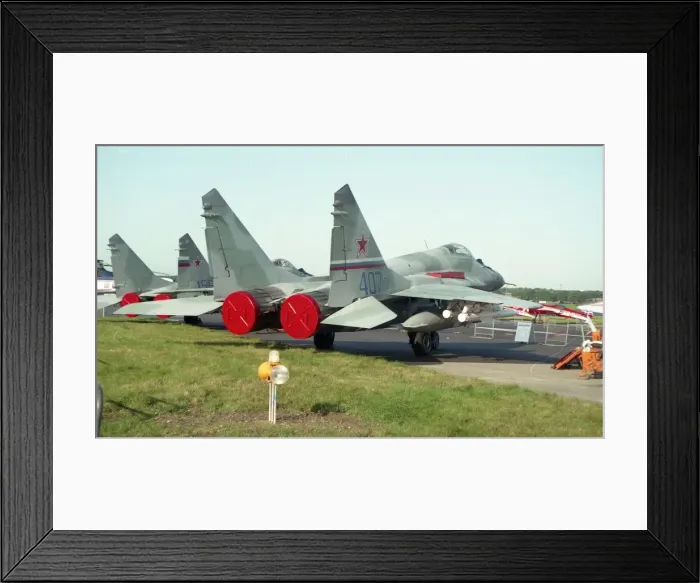 Framed Print : Farnborough 92 - MiG-29S Blue 407 Framed Print : Farnborough 92 - MiG-29S Blue 407