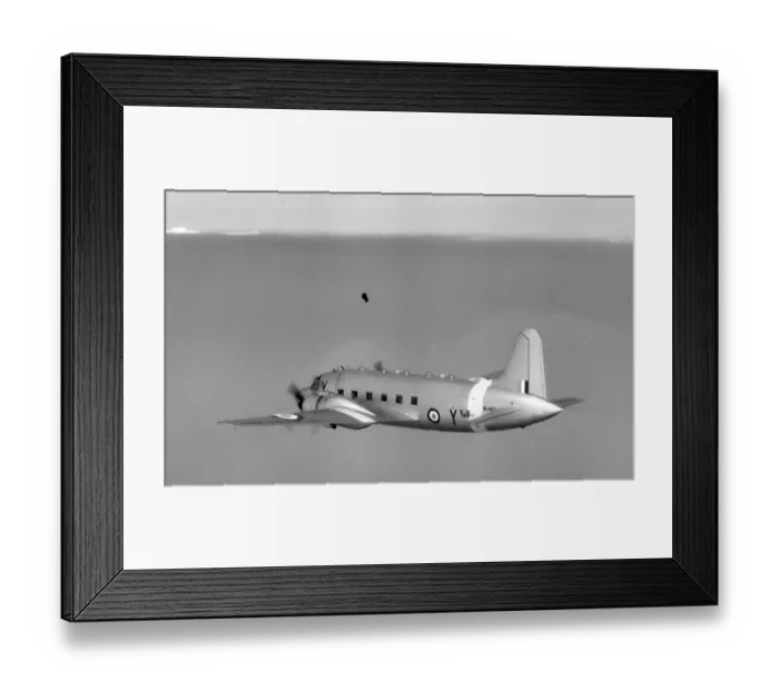 Framed Print : Vickers Valetta T. 4 WJ467 Framed Print : Vickers Valetta T. 4 WJ467
