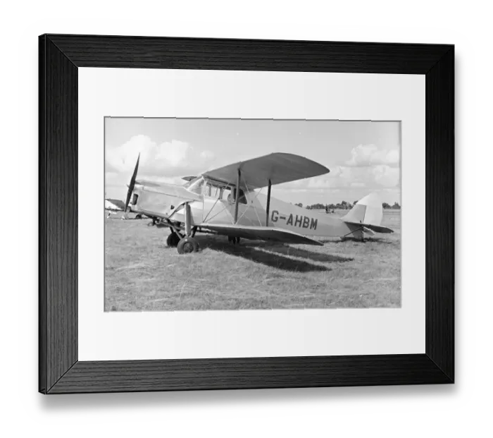Framed Print : de Havilland DH. 87 Hornet Moth G-AHBM Framed Print : de Havilland DH. 87 Hornet Moth G-AHBM