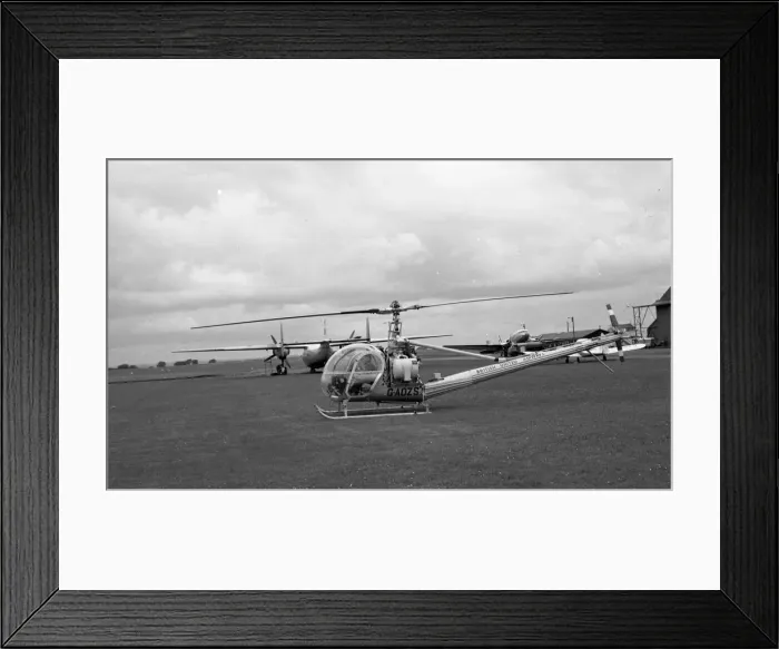 Framed Print : Hiller UH-12c G-AOZS Framed Print : Hiller UH-12c G-AOZS