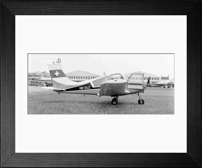 Framed Print : Gardan GY-180 Horizon HB-DUZ Framed Print : Gardan GY-180 Horizon HB-DUZ