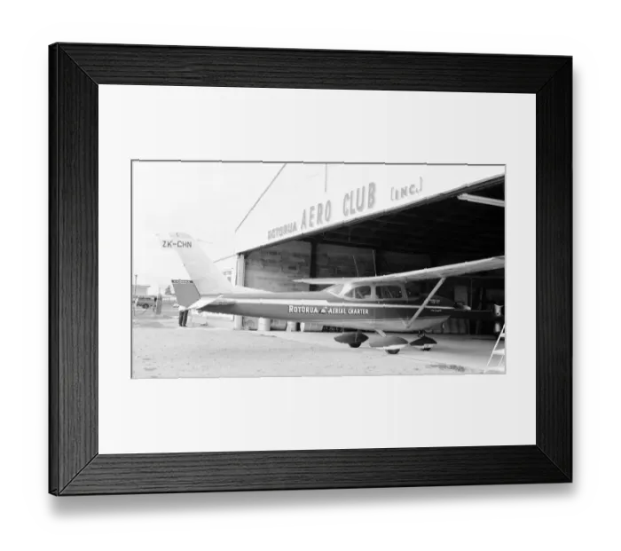 Framed Print : Cessna 172 ZK-CHN Framed Print : Cessna 172 ZK-CHN