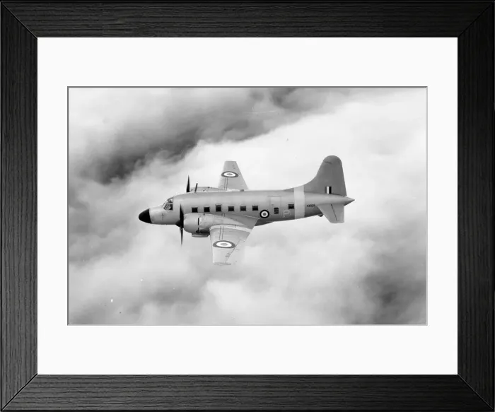 Framed Print : Vickers Varsity T. 1 VX828 Framed Print : Vickers Varsity T. 1 VX828