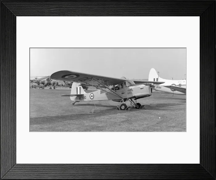 Framed Print : Auster T. 7 WE600 Framed Print : Auster T. 7 WE600