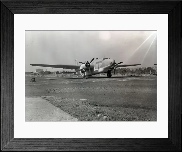Framed Print : Vickers Warwick C.III HG248 Framed Print : Vickers Warwick C.III HG248
