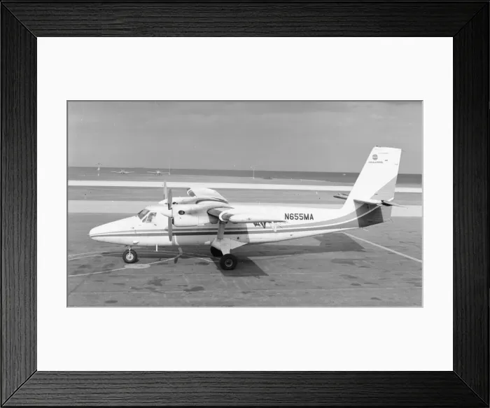 Framed Print : de Havilland Canada DHC-6-200 Twin Otter N655MA Framed Print : de Havilland Canada DHC-6-200 Twin Otter N655MA