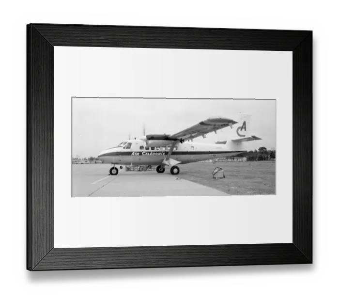 Framed Print : de Havilland Canada DHC-6 Twin Otter series 1 CF-UXE Framed Print : de Havilland Canada DHC-6 Twin Otter series 1 CF-UXE