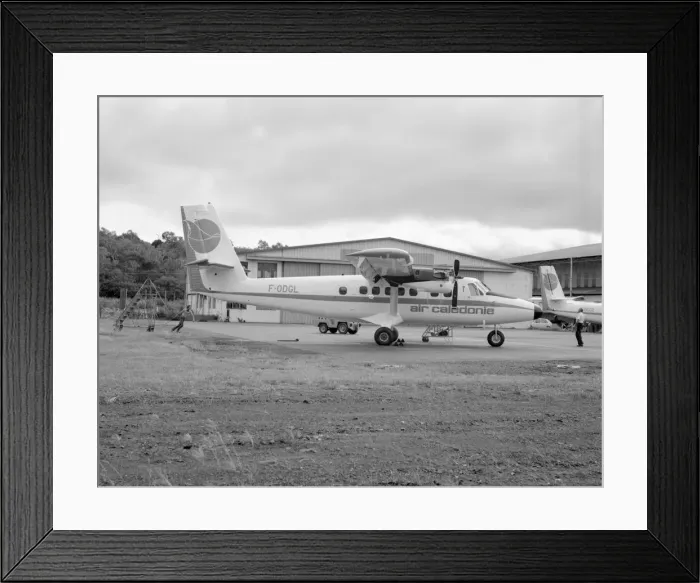 Framed Print : de Havilland Canada DHC-6-300 Twin Otter F-ODGL Framed Print : de Havilland Canada DHC-6-300 Twin Otter F-ODGL