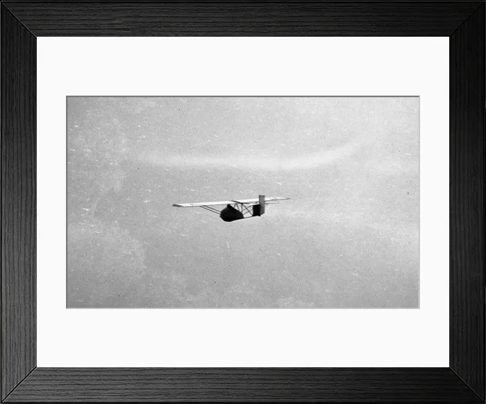 Framed Print : The Brown 1931 Southdown Skysailer in flight Framed Print : The Brown 1931 Southdown Skysailer in flight