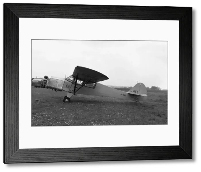 Framed Print : Taylorcraft Auster 3 G-AREI Framed Print : Taylorcraft Auster 3 G-AREI