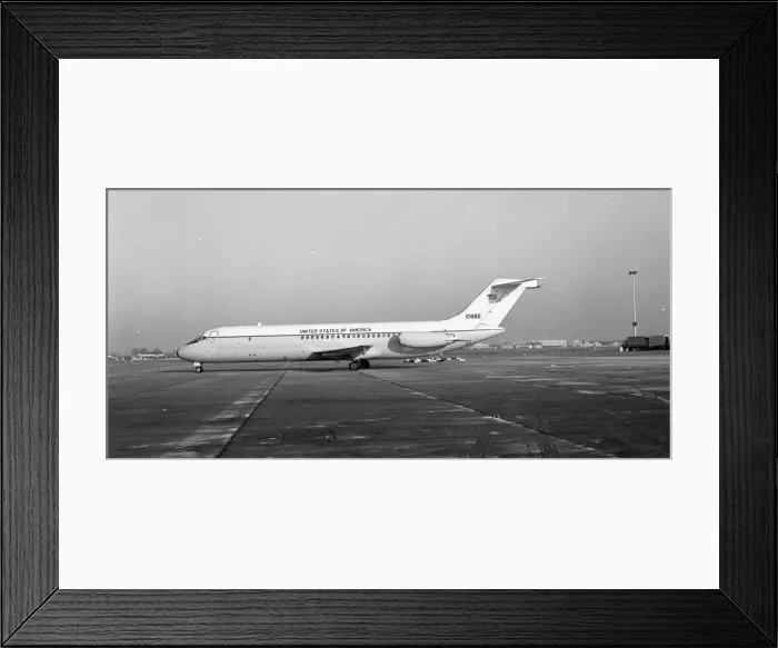 Framed Print : United States Air Force McDonnell Douglas VC-9-C 71-0882 Framed Print : United States Air Force McDonnell Douglas VC-9-C 71-0882