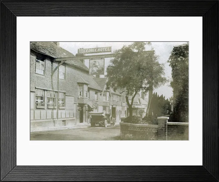 Framed Print : High Street (Showing the George Hotel) Framed Print : High Street (Showing the George Hotel)