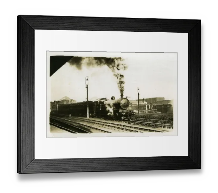 Framed Print : Railway Station Framed Print : Railway Station