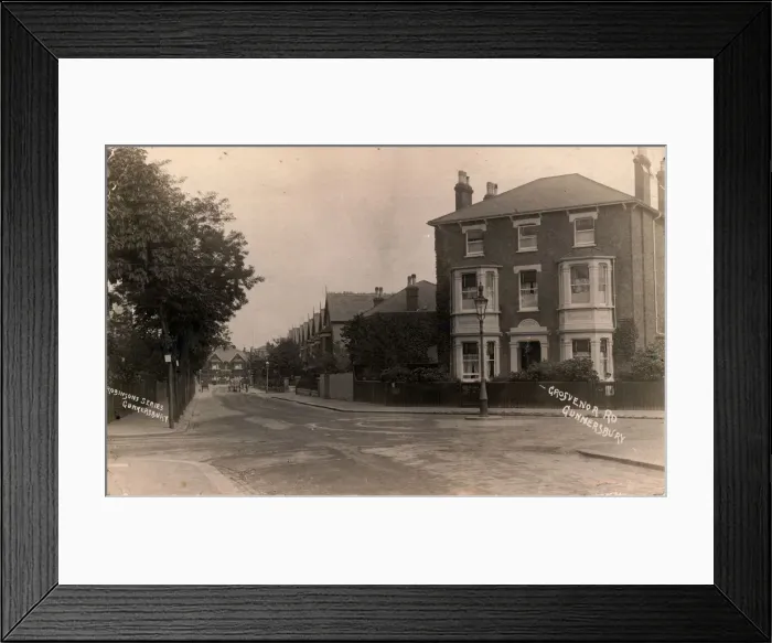 Framed Print : Grosvenor Road Framed Print : Grosvenor Road