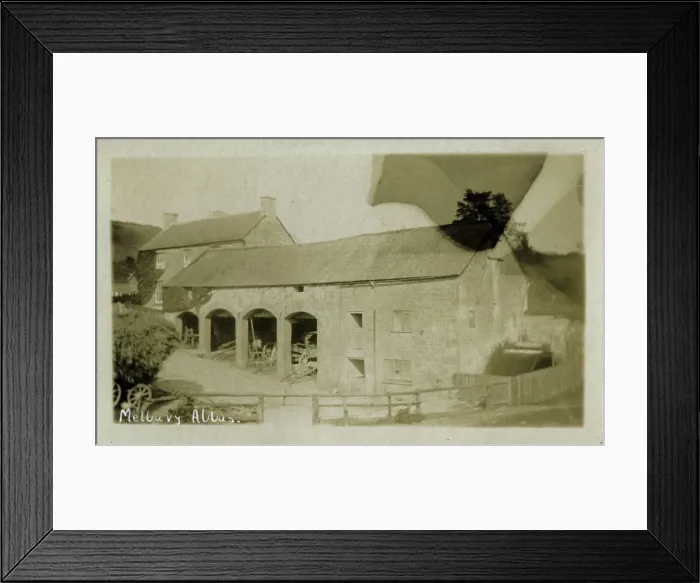 Framed Print : Farm & Barn, Melbury Abbas, ShaftesburyCranborne Chase, Dorset, England. Date: 1900s