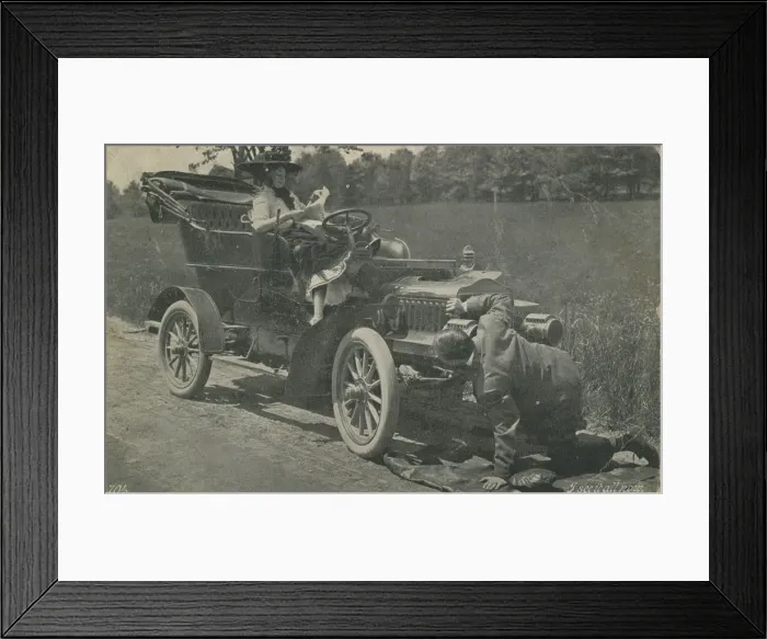 Framed Print : Vintage Car (awaiting identification) Framed Print : Vintage Car (awaiting identification)