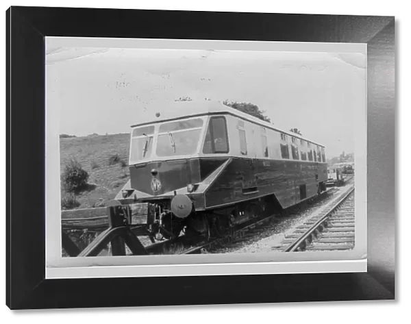 1930s Flying Banana Diesel Railcar - (Great Western Railway)