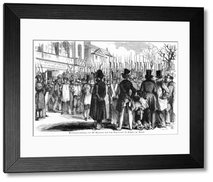 Framed Print : French police arrest fraudulent traders in Paris Framed Print : French police arrest fraudulent traders in Paris