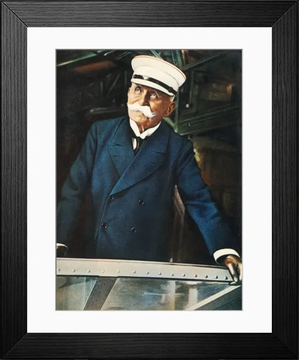 Framed Print : GRAF VON ZEPPELIN Framed Print : GRAF VON ZEPPELIN