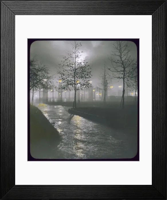 Framed Print : WESTMINSTER / LANTERN SLID Framed Print : WESTMINSTER / LANTERN SLID