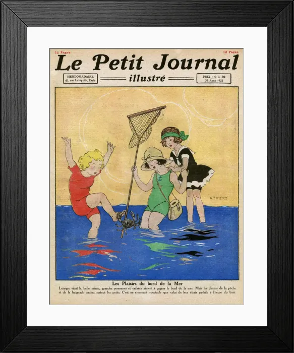 Framed Print : Child finds a crab on its toe Framed Print : Child finds a crab on its toe