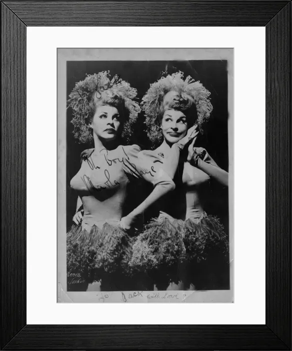 Framed Print : MARTHA RAYE / DOUBLE IMAGE Framed Print : MARTHA RAYE / DOUBLE IMAGE