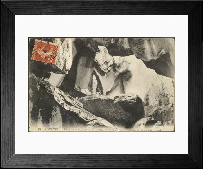 Framed Print : GROTTES DU LOUP Framed Print : GROTTES DU LOUP