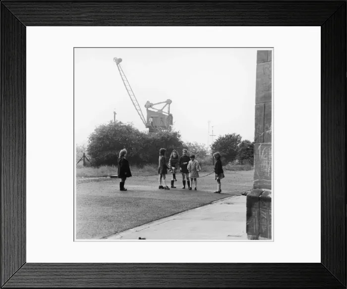 Framed Print : SKIPPING / 1960S Framed Print : SKIPPING / 1960S