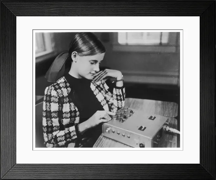 Framed Print : SCHMIDTS RNG EXPERIMENT Framed Print : SCHMIDTS RNG EXPERIMENT