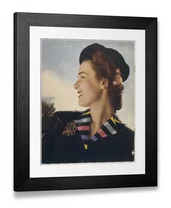 Framed Print : 1940S BLACK BERET Framed Print : 1940S BLACK BERET