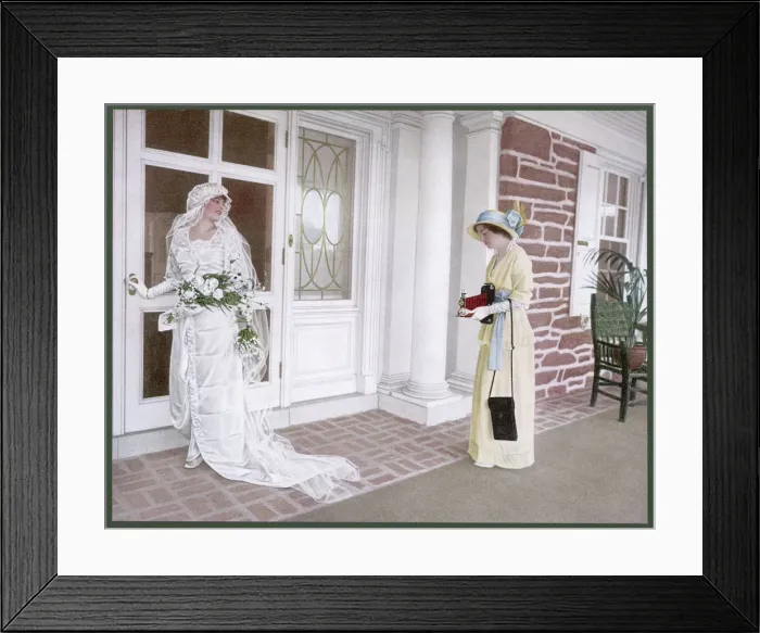 Framed Print : PHOTOGRAPHING BRIDE Framed Print : PHOTOGRAPHING BRIDE