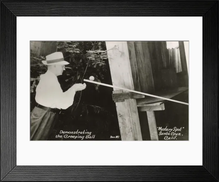 Framed Print : GRAVITY ILLUSION Framed Print : GRAVITY ILLUSION
