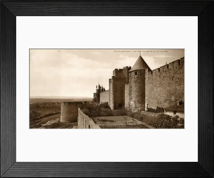 Framed Print : CARCASSONNE / LES LICES Framed Print : CARCASSONNE / LES LICES