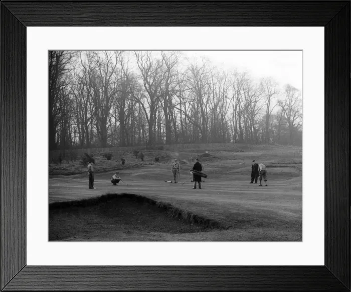Framed Print : WANSTEAD GOLF COURSE Framed Print : WANSTEAD GOLF COURSE