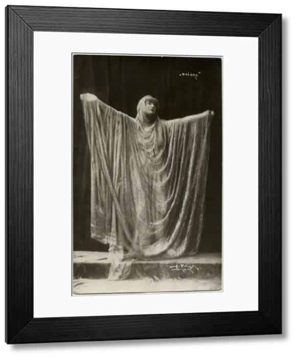 Framed Print : Sarah Bernhardt Framed Print : Sarah Bernhardt